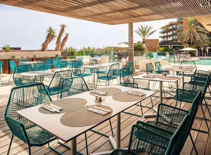 La Palmera pool bar Salobre Hotel Resort & Serenity Maspalomas La Palmera pool bar Salobre Hotel Resort & Serenity Maspalomas